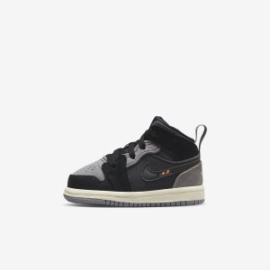 Boys' Nike Air Jordan 1 Mid SE Craft Lifestyle Shoes Black / Deep Grey / Grey | RQLFZHI-57