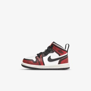 Boys' Nike Air Jordan 1 Mid SE Lifestyle Shoes Black / White | JQKVBRL-62