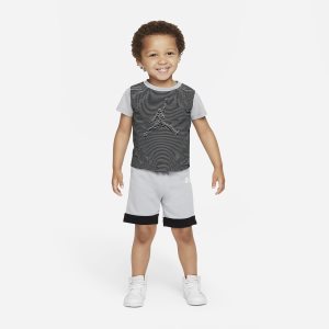Boys' Nike Air Jordan Jumpman T Shirts Black | BMTKVYU-27
